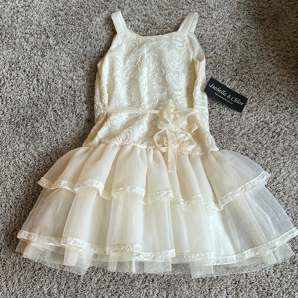 Isobella & Chloe Cream Lace Formal Dress